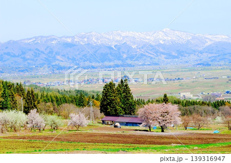 4月の木島平村の風景 信州の風景 春の田園風景 4月の木島平村の風景 信州の風景 春の田園風景 139316947