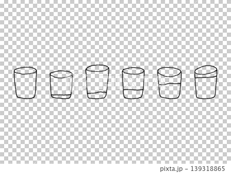 様々な量の飲み物が入っているグラスのゆるい手描きイラストセット(線画) 様々な量の飲み物が入っているグラスのゆるい手描きイラストセット(線画) 139318865