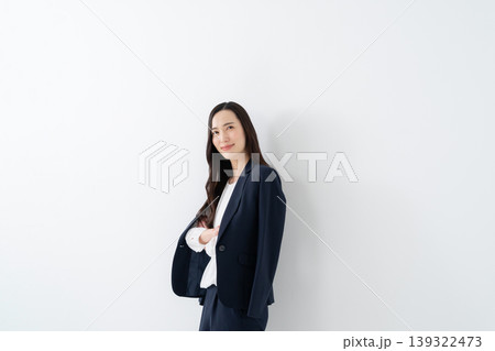 ビジネス 女性 ビジネス 女性 139322473