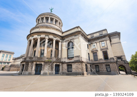 Art and History Museum in Cinquantenaire Park in Brussels, Belgium Art and History Museum in Cinquantenaire Park in Brussels, Belgium 139324109
