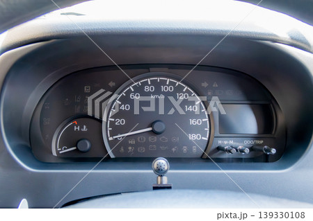 自動車　速度メーター 139330108