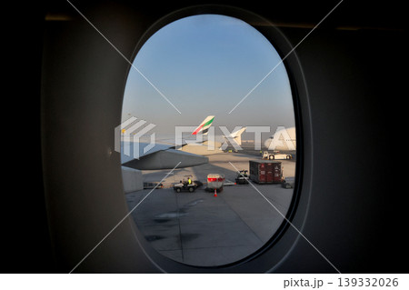イラン攻撃1週間前のドバイ空港 139332026