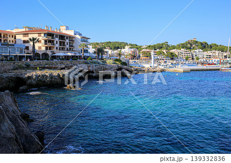 スペインの海辺の観光地 スペインの海辺の観光地 139332836