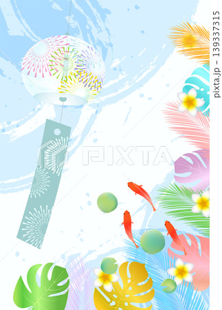 夏の風鈴とトロピカルフラワーと金魚のイラスト背景 139337315