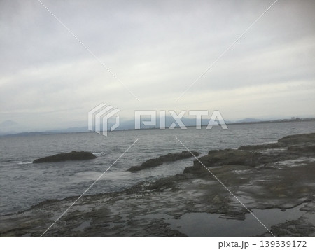 鎌倉＆江ノ島散策　2024年版　荒れる海 139339172