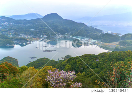 石岳展望台からの眺望・早朝(長崎県・佐世保市) 石岳展望台からの眺望・早朝(長崎県・佐世保市) 139340424
