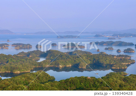 石岳展望台からの眺望・早朝(長崎県・佐世保市) 石岳展望台からの眺望・早朝(長崎県・佐世保市) 139340428