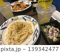 おしゃれなカフェのレストラン 139342477