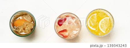 Top view fresh cocktails citrus banner 139343243