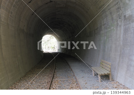 宮崎県日之影町 高千穂鉄道線路跡 宮崎県日之影町 高千穂鉄道線路跡 139344963