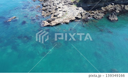 島牧村の千走川河口と日本海の自然風景 北海道 空撮 島牧村の千走川河口と日本海の自然風景 北海道 空撮 139349166