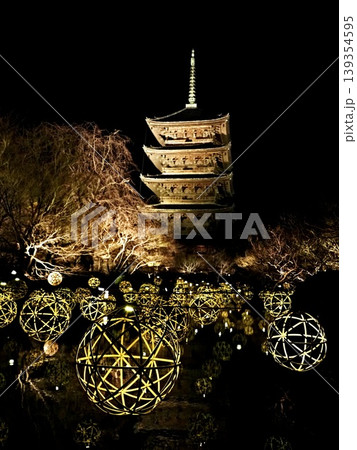 東寺ライトアップ 東寺ライトアップ 139354595