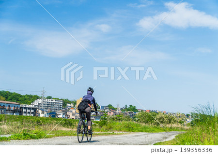 東京八王子市　春の浅川サイクリングロード 139356336