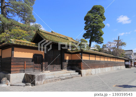 倉敷美観地区、今橋から見る有隣荘 139359543