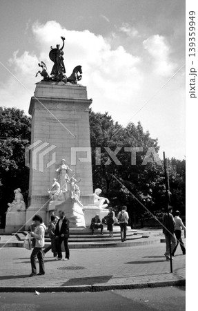 古写真　1982年9月　ニューヨーク　セントラルパークのUSSモニュメント 139359949