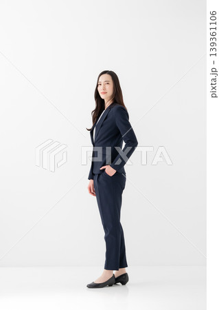 ビジネス　女性	 139361106