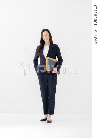 ビジネス 女性 ビジネス 女性 139361113
