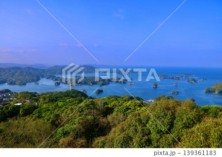 石岳展望台からの眺望・九十九島(長崎県・佐世保市) 石岳展望台からの眺望・九十九島(長崎県・佐世保市) 139361183