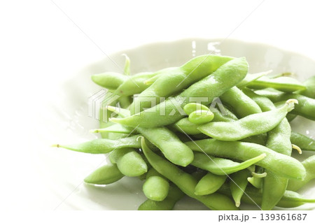 茹でた枝豆 139361687