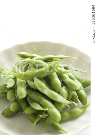 茹でた枝豆 139361694