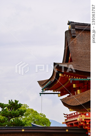 Close-up view of Fushimi Inari Taisha(Fushimi Inari Shrine) is a popular tourist destination in Kyoto, Japan.  Fushimi Inari Shrine architecture. Building exterior. 139363787