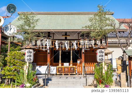 都島神社(旧十五社神社)拝殿 (平安時代後期の創建:家内安全、厄除開運の御利益) 都島神社(旧十五社神社)拝殿 (平安時代後期の創建:家内安全、厄除開運の御利益) 139365113