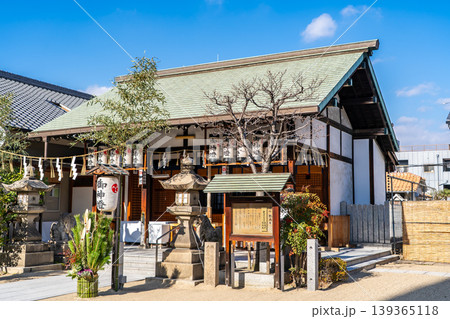 都島神社(旧十五社神社)拝殿 (平安時代後期の創建:家内安全、厄除開運の御利益) 都島神社(旧十五社神社)拝殿 (平安時代後期の創建:家内安全、厄除開運の御利益) 139365118