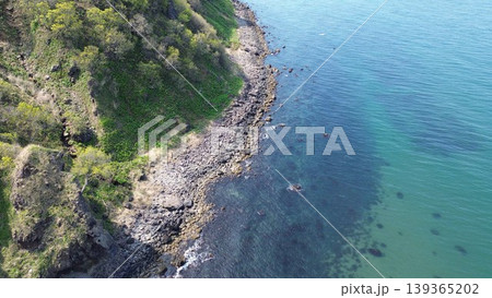 浜益の毘砂別川河口と日本海の自然風景 北海道石狩市 空撮 139365202