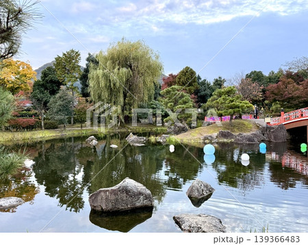 秋の夕方 福井県紫式部公園 秋の夕方 福井県紫式部公園 139366483