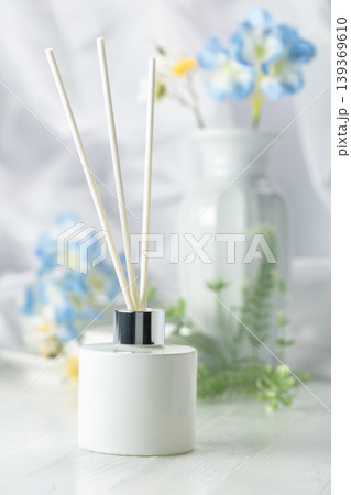 Aromatic scent of reed diffuser white glass bottle. Aromatic scent of reed diffuser white glass bottle. 139369610