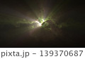 暗闇に光る雷光・閃光　雷　CG　背景 139370687