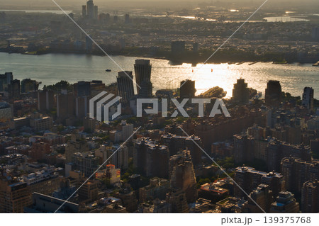 エンパイアステートビルからの夕景/ニューヨーク エンパイアステートビルからの夕景/ニューヨーク 139375768