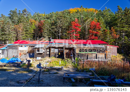 秋の南アルプス・南御室小屋 秋の南アルプス・南御室小屋 139376143