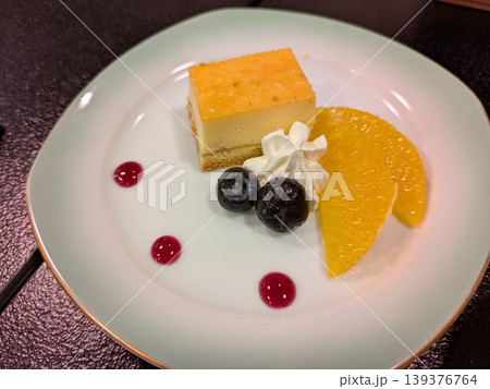 和食コース料理で出たデザート 和食コース料理で出たデザート 139376764