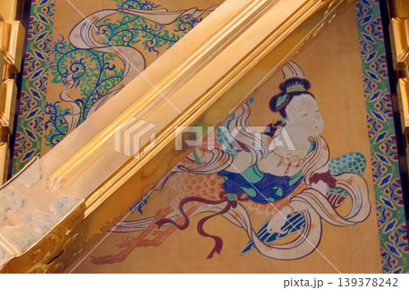 日光市 日光東照宮 陽明門の天井画(迦陵頻伽) 日光市 日光東照宮 陽明門の天井画(迦陵頻伽) 139378242