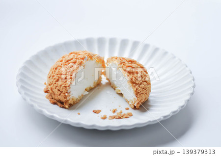 choux cream or cream puff, eclair or custard choux cream choux cream or cream puff, eclair or custard choux cream 139379313