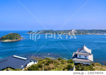 平戸城・天守閣からの眺望（長崎県・平戸市） 139379434
