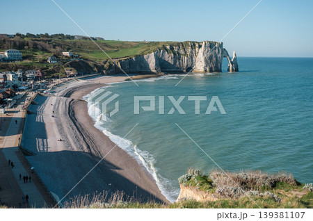 Cliffs and Waters of Etretat Cliffs and Waters of Etretat 139381107