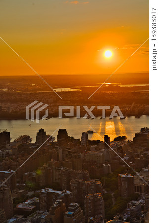 エンパイアステートビルからの夕景/ニューヨーク エンパイアステートビルからの夕景/ニューヨーク 139383017