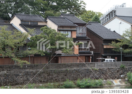 古い建物 古い建物 139383428