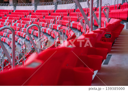 パロマ瑞穂スタジアム、約3万人収容の競技場が完成〈愛知県名古屋市〉 パロマ瑞穂スタジアム、約3万人収容の競技場が完成〈愛知県名古屋市〉 139385000