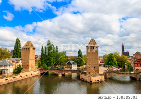 View on medieval bridge Ponts Couverts over the  River Ill in Strasbourg, Alsace, France 139385303