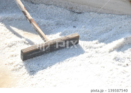 saline water making dry salt by solar evaporation Thai cultures and agriculture manufacturing in farm on sunny day saline water making dry salt by solar evaporation Thai cultures and agriculture manufacturing in farm on sunny day 139387540