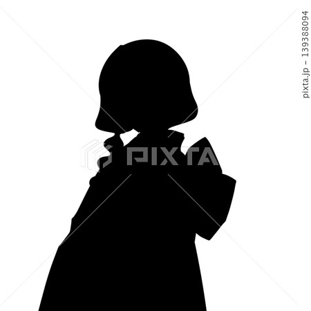 着物を着た女性のアニメ風イラストのシルエット 139388094