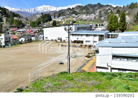 小川小学校付近より北アルプス方面を望む(長野県小川村)【2026.4】 小川小学校付近より北アルプス方面を望む(長野県小川村)【2026.4】 139390201