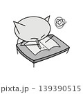 勉強している猫 139390515