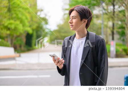 男性 男性 139394804