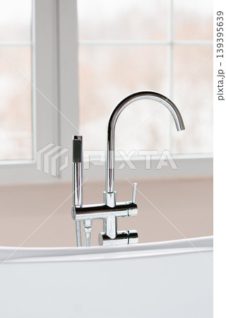 Modern Chrome Bathtub Faucet with Handheld Shower Head Modern Chrome Bathtub Faucet with Handheld Shower Head 139395639