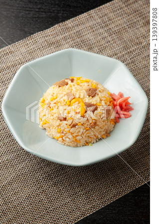 チャーハン 139397808