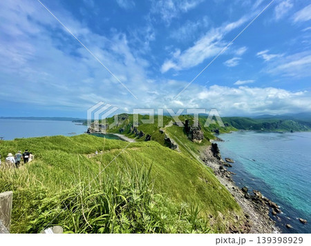 北海道・積丹岬の夏景色 139398929